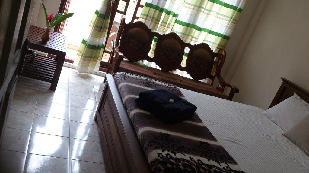 Summer Valley Boutique Villa Unawatuna Pokoj fotografie